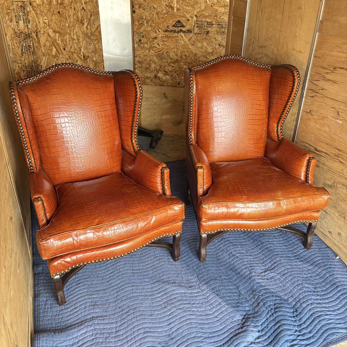Crocodile leather chairs & dining chairs