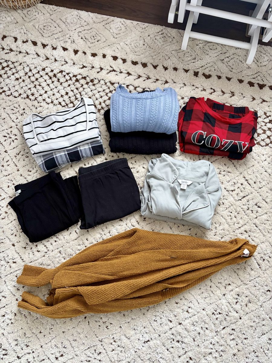 Women's Clothes Size L/XL