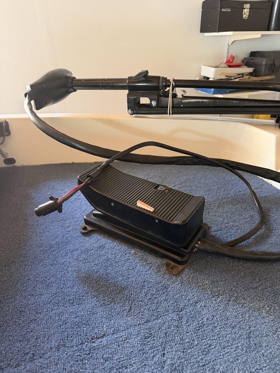Main image 6