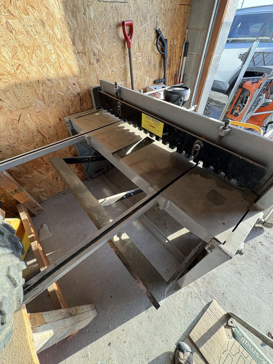 Central Machinery 52-Inch Foot Treadle Sheet Metal Shear.