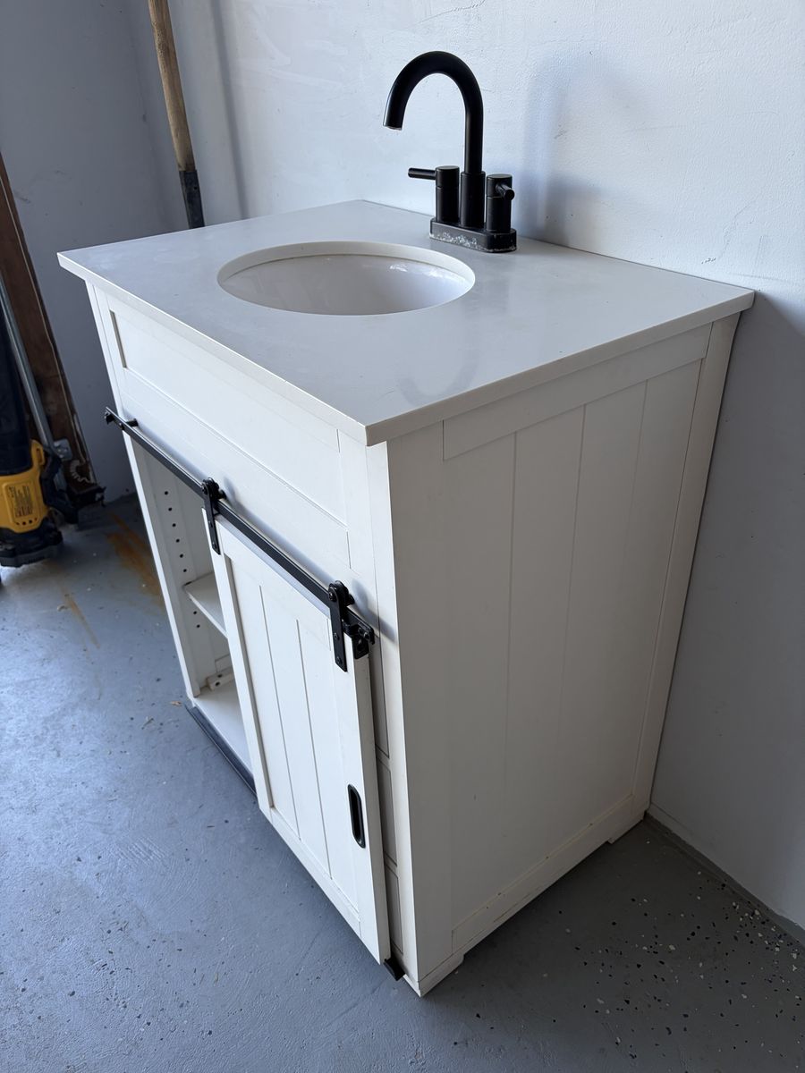 Main image 2