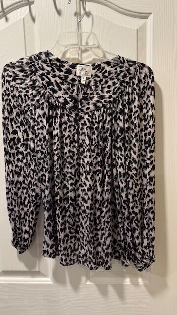 Leopard Black and White