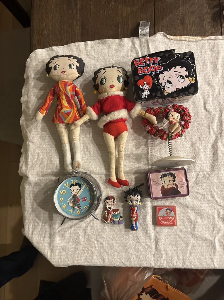 Betty Boop Collectible Bundle