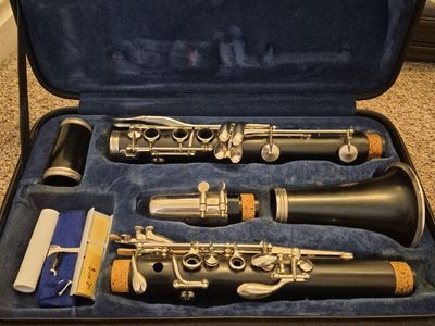 Buffet Clarinet with Warranty