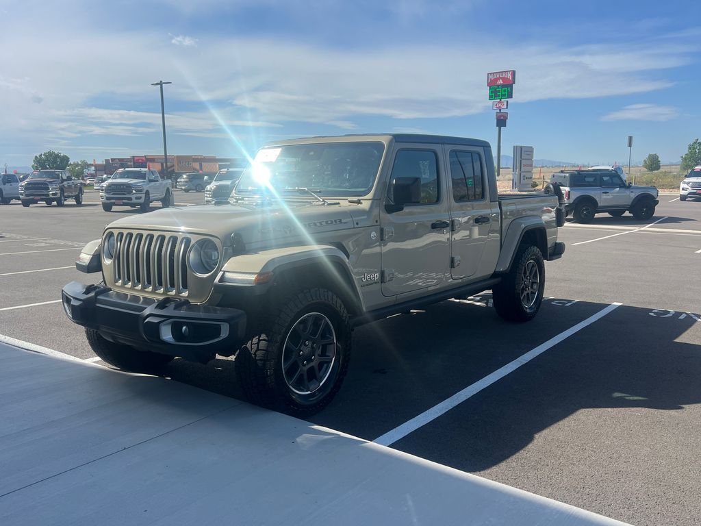 2020 Jeep Gladiator Overland