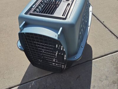 small pet carrier top and front opening