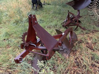 Tractor Moldboard Plow
