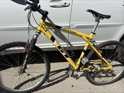 GT Aggressor 1.0 Mountain Bike - Yellow, Full Suspension