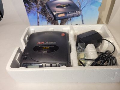 Sony Car Discman D-802K CD Compact Player Mega Bass, Anti-Shock Mechanism, Auto Dimmer
