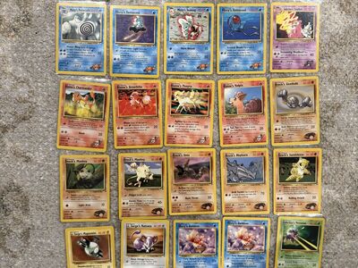 Pokeman Vintage Gym Hero Set Card lot