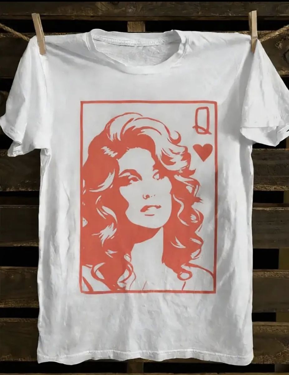 Dolly Parton Queen of Hearts White Graphic T-Shirt Large