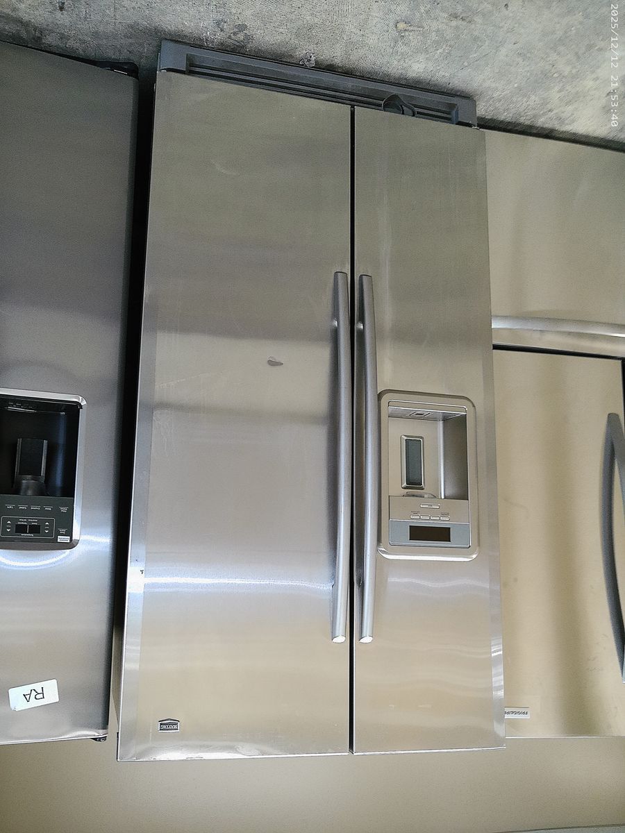 Maytag Stainless Steel Side by Side~90 Day Guarantee~Water and Ice
