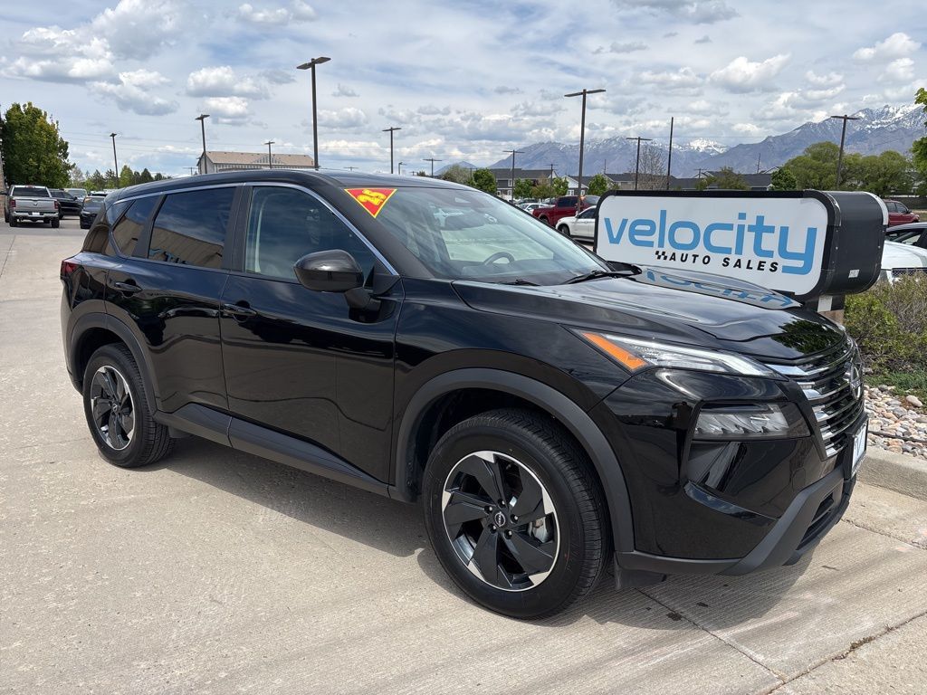 2025 Nissan Rogue SV