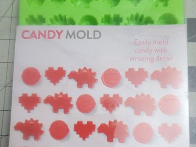 Wilton and Rosanna Pansino Silicone Candy and Ice Molds
