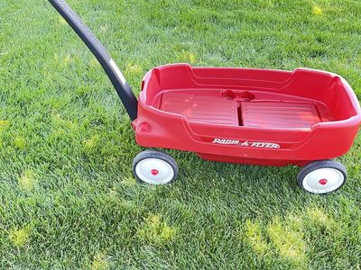 Radio Flyer Wagon