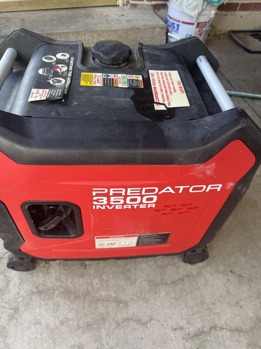 PREDATOR 3500 Watt SUPER QUIET Inverter Generator with CO SECURE Technology,