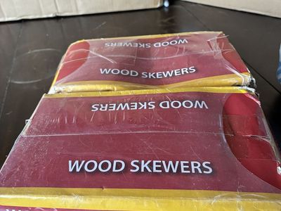 New wood Wooden Skewers 4.5" x 11/64" 1987 count - Item # WS45