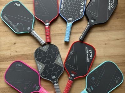 Brand New Carbon Fiber Pickleball Paddle
