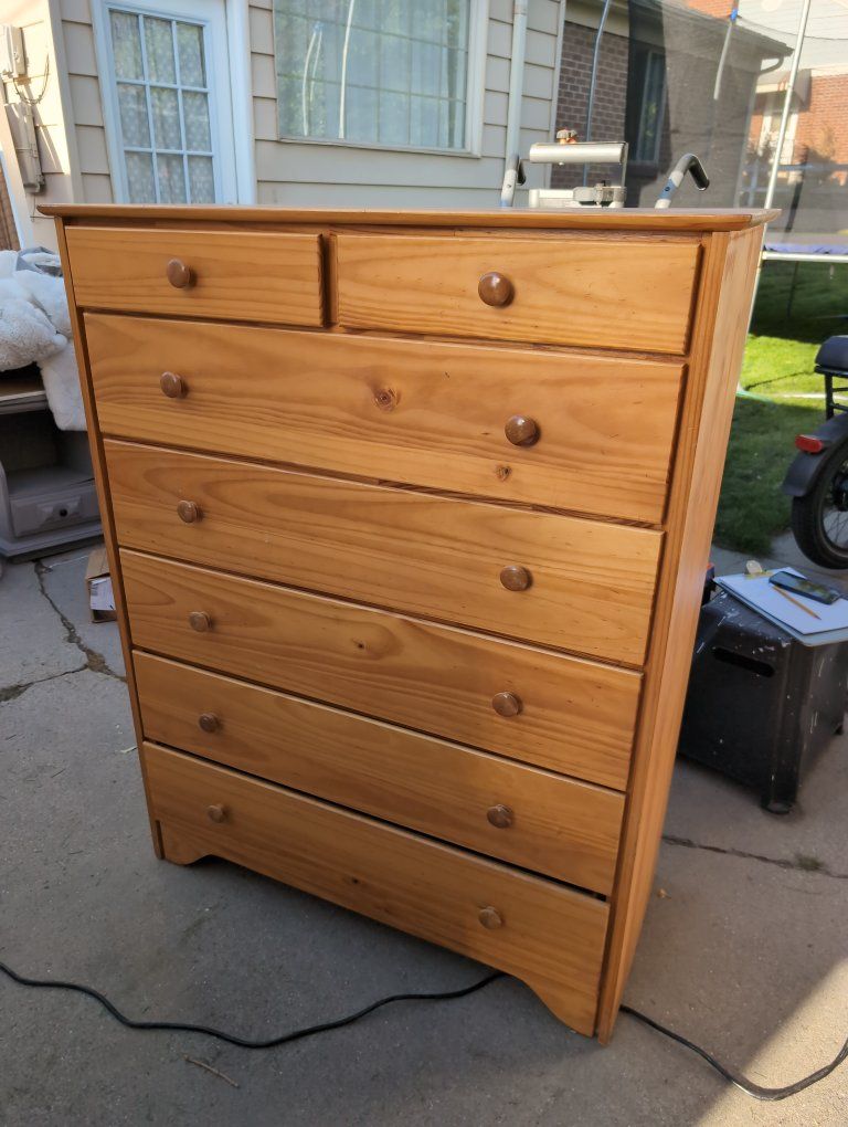 dresser