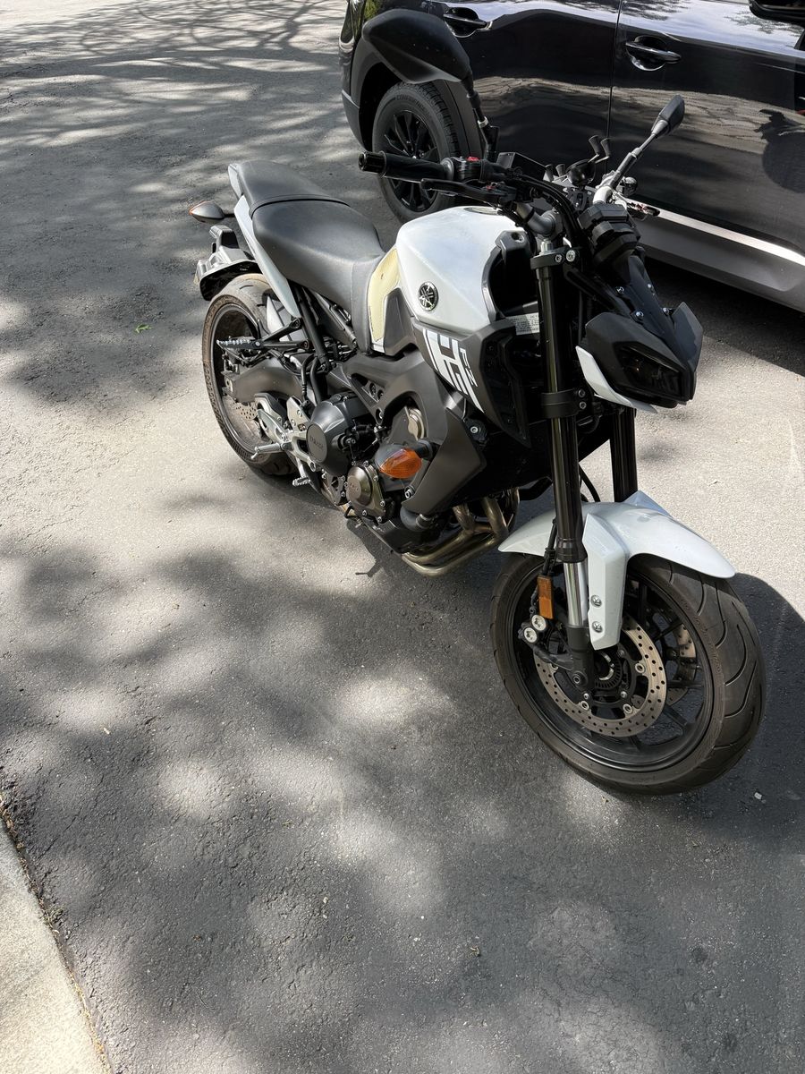 2017 FZ-09/ MT-09