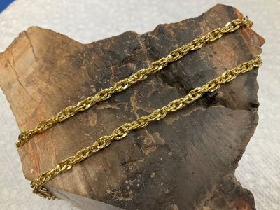 6.4gr 18K Yellow Gold Twist Rope Chain Necklace 19 inches