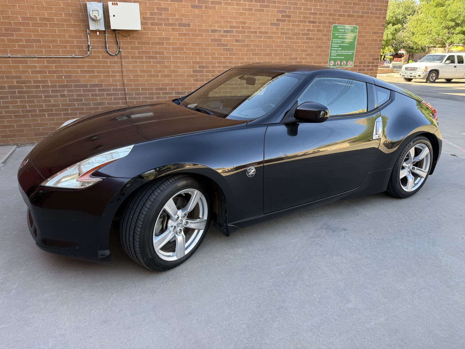 2011 Nissan 370 Touring
