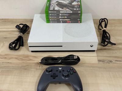 Xbox One S 1TB W/ Games Bundle