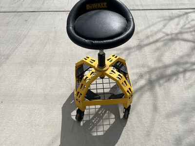 DeWalt Adjustable Swivel Stool