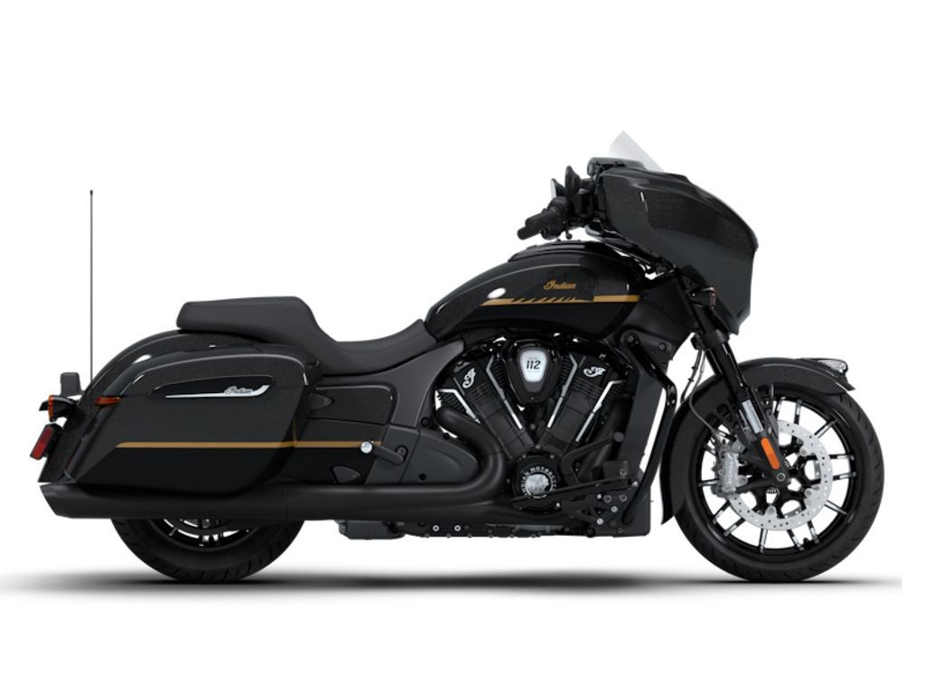 2026 Indian Motorcycle® Chieftain® PowerPlus Dark Horse® 112 w/PowerBand Black Crystal w/Black Meta