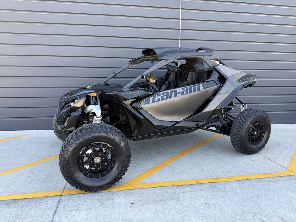 2024 Can-Am® Maverick R X RS Triple Black