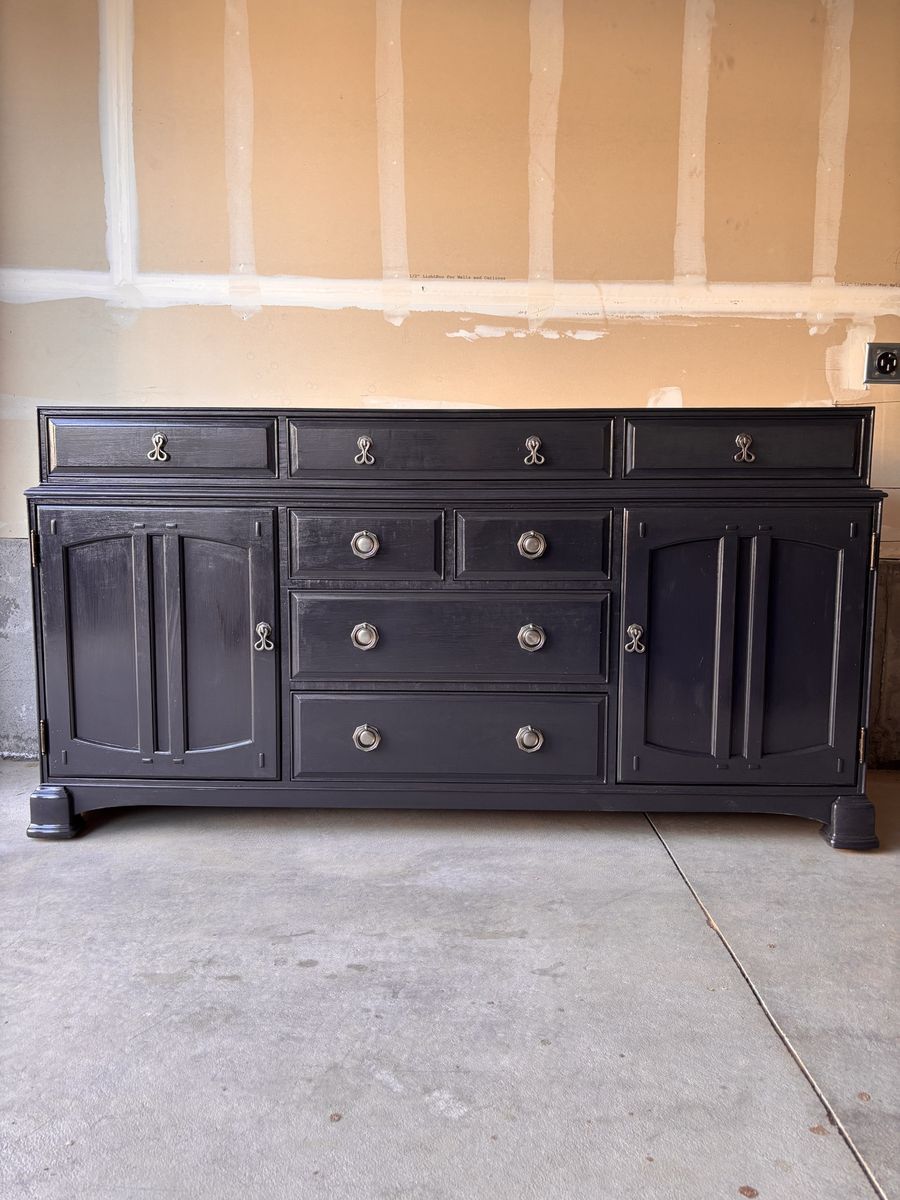 Bernhardt dresser