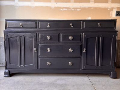 Bernhardt dresser