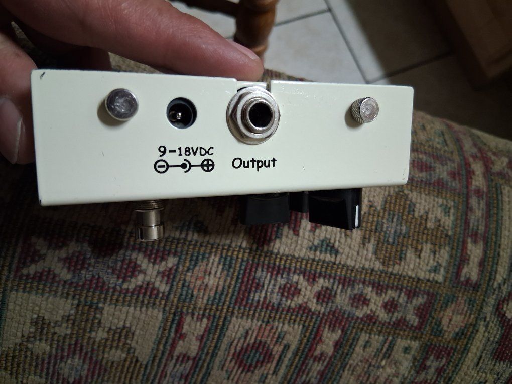 Main image 3