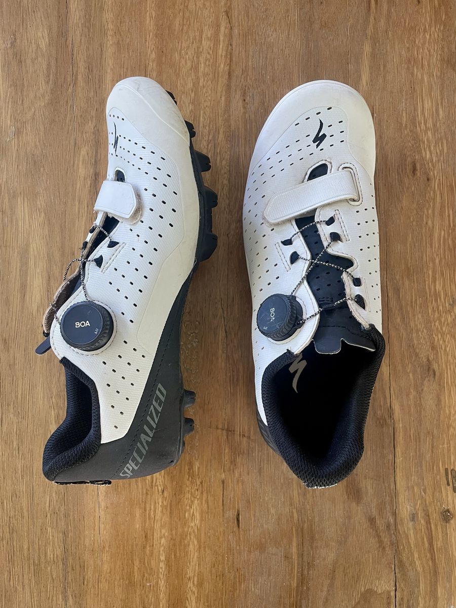 Specialized Recon 2.0 Mountain Bike Shoes White Black BOA Closure Women’s size 39.5
