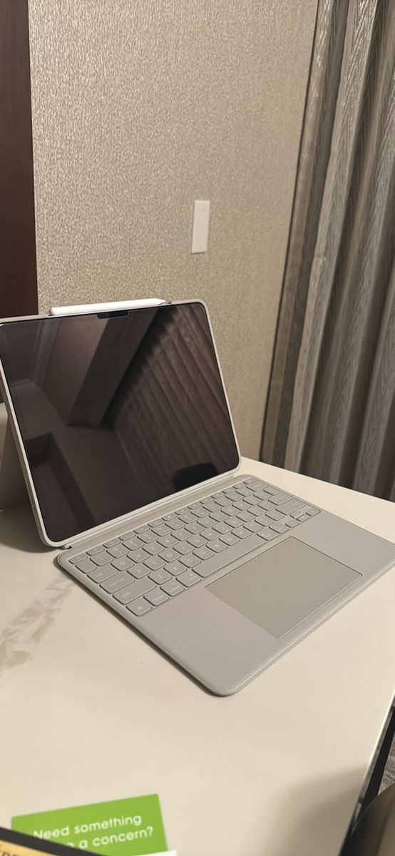 iPad Air M2 13”