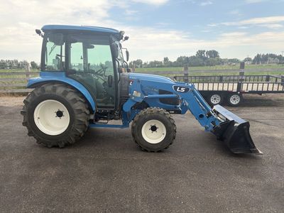 LS MT352 tractor