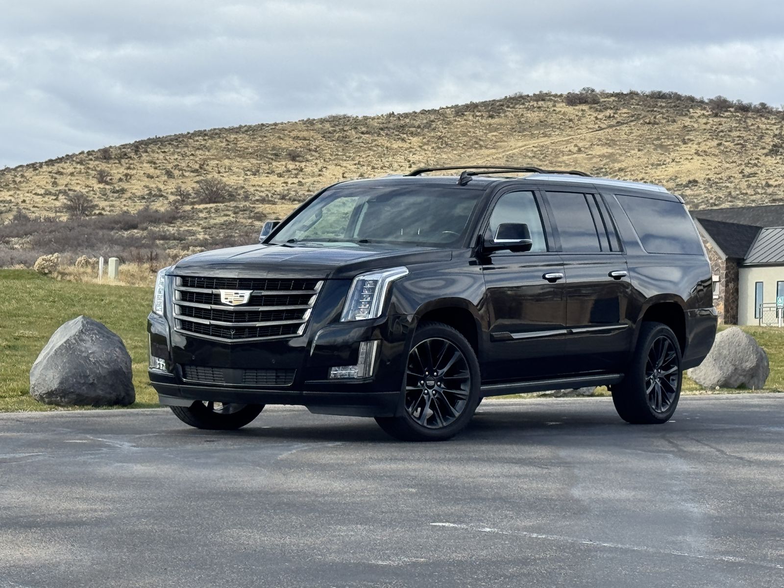 2020 Cadillac Escalade ESV Premium Luxury