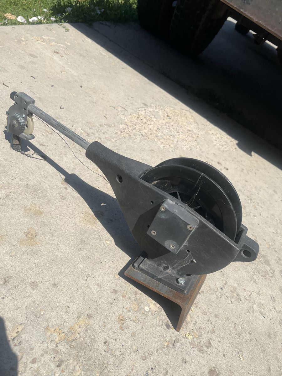 Used Fishing Rod Holder & Downrigger Base - Adjustable Angle