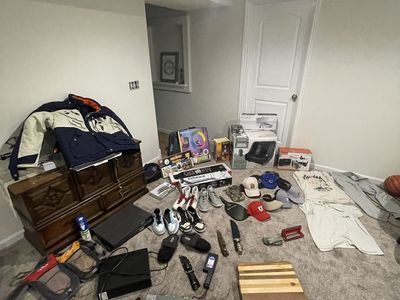 A ton of different things from shoes, to electronics, to clothing, to leg massagers. A ton of random stuff I need all gone ASAP!