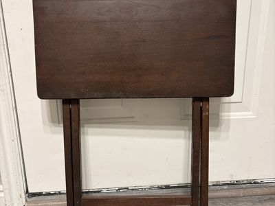 Tv tray stand