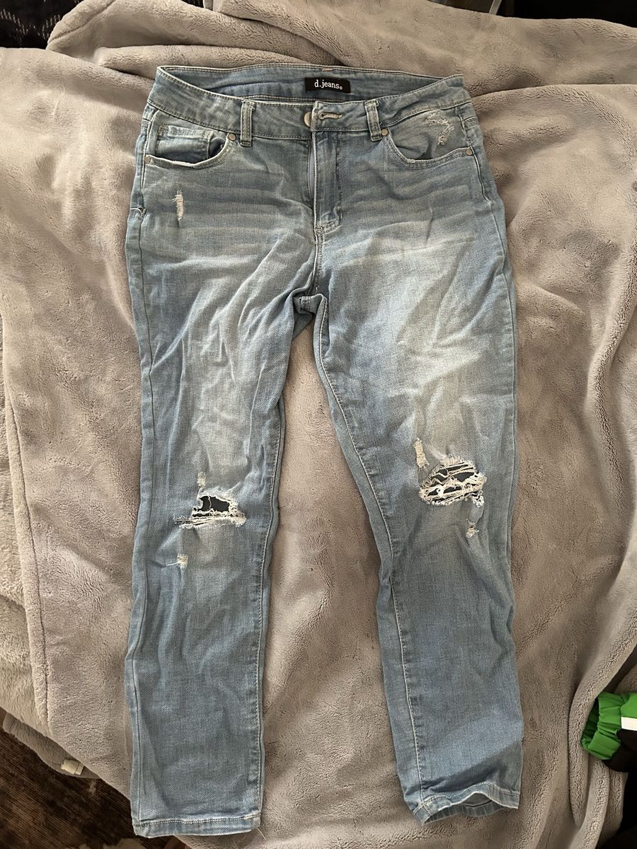 d.jeans Light Wash Distressed Skinny Jeans - Size 10, Cotton Blend