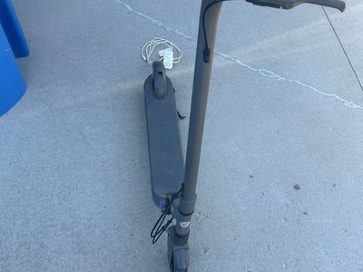 Segway Ninebot Kickscooter Electric Scooter - Dark Gray, Foldable, with Charger