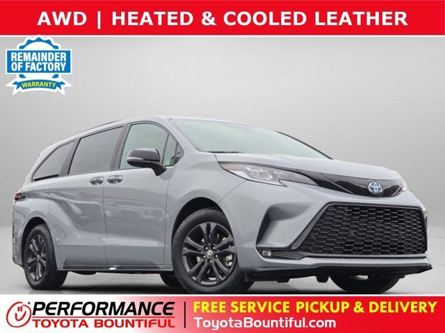 2025 Toyota Sienna XSE 7-Passenger