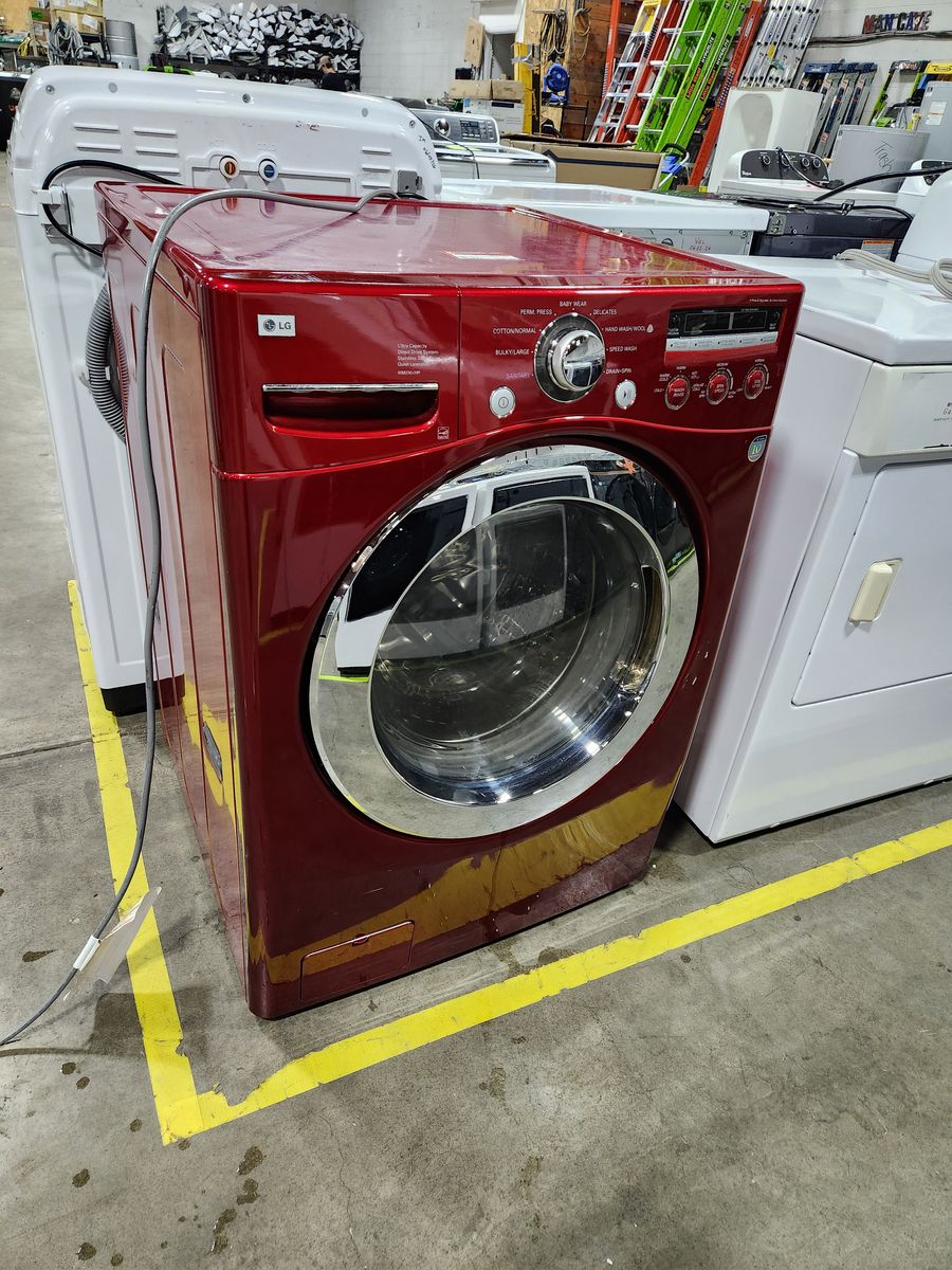 GREAT LG FRONTLOAD RED WASHER! W-WARRANTY