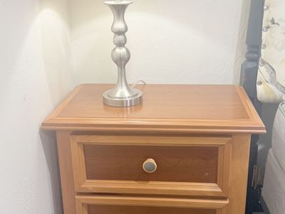 Wooden 2-Drawer Nightstand with Silver Knobs - Bedroom Side Table with lamp