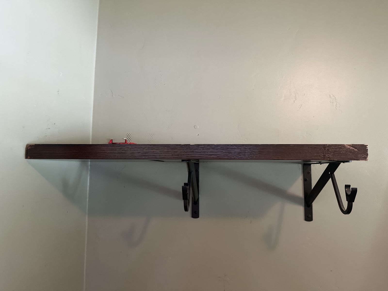 Free shelf and supports