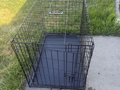 Dog crate