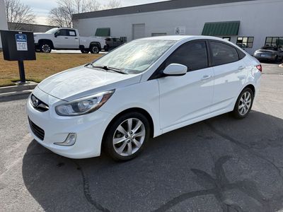 2012 HYUNDAI ACCENT GLS
