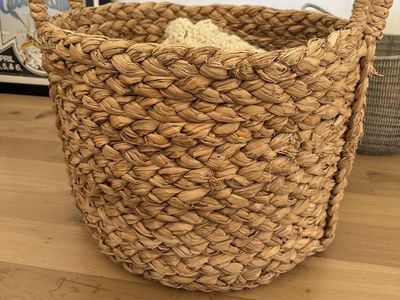Large basket With Handles