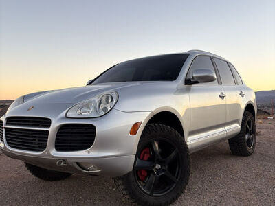 2005 PORSCHE CAYENNE Turbo